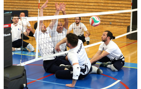 Les kits &quot;Filet Mires&quot; volley assis !